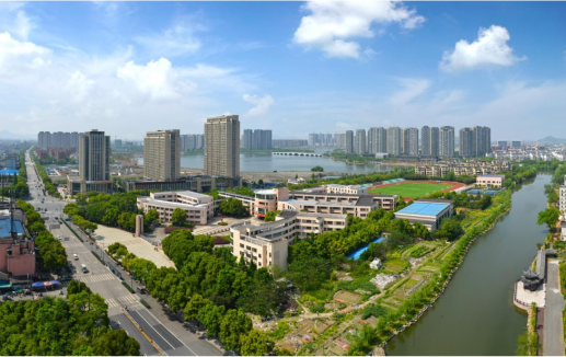 卷布機.png